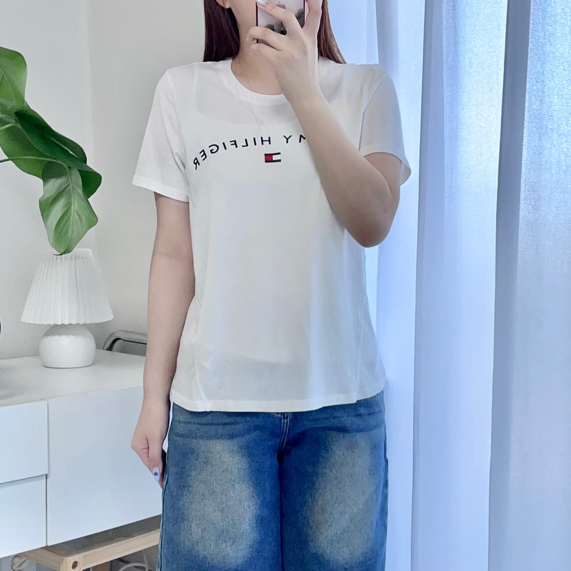 [정품] 타미 화이트 일자로고 라운드 반팔티 [ M ] 상품이미지2