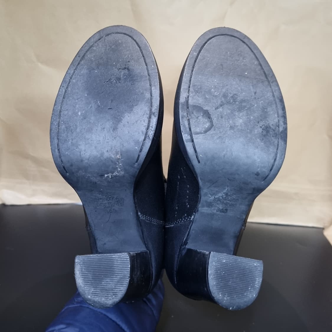 슈콤마보니 여성앵클 부츠230 굽10 상품이미지3