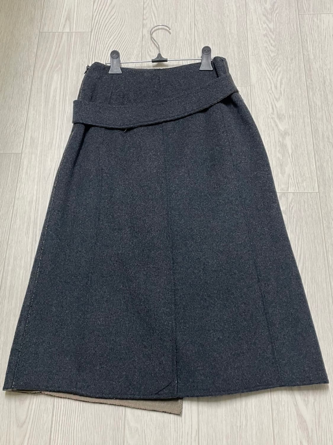 VOV 모직 스커트 (미착용) 상품이미지2
