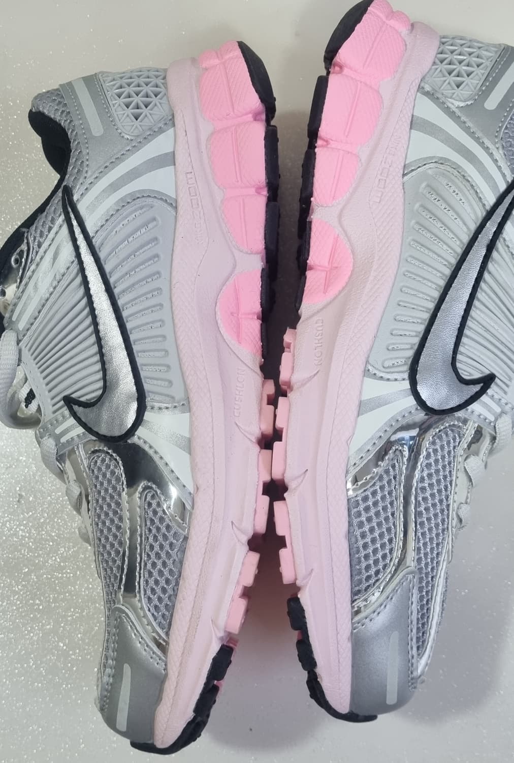 나이키 줌 보메로 5/240 상품이미지2