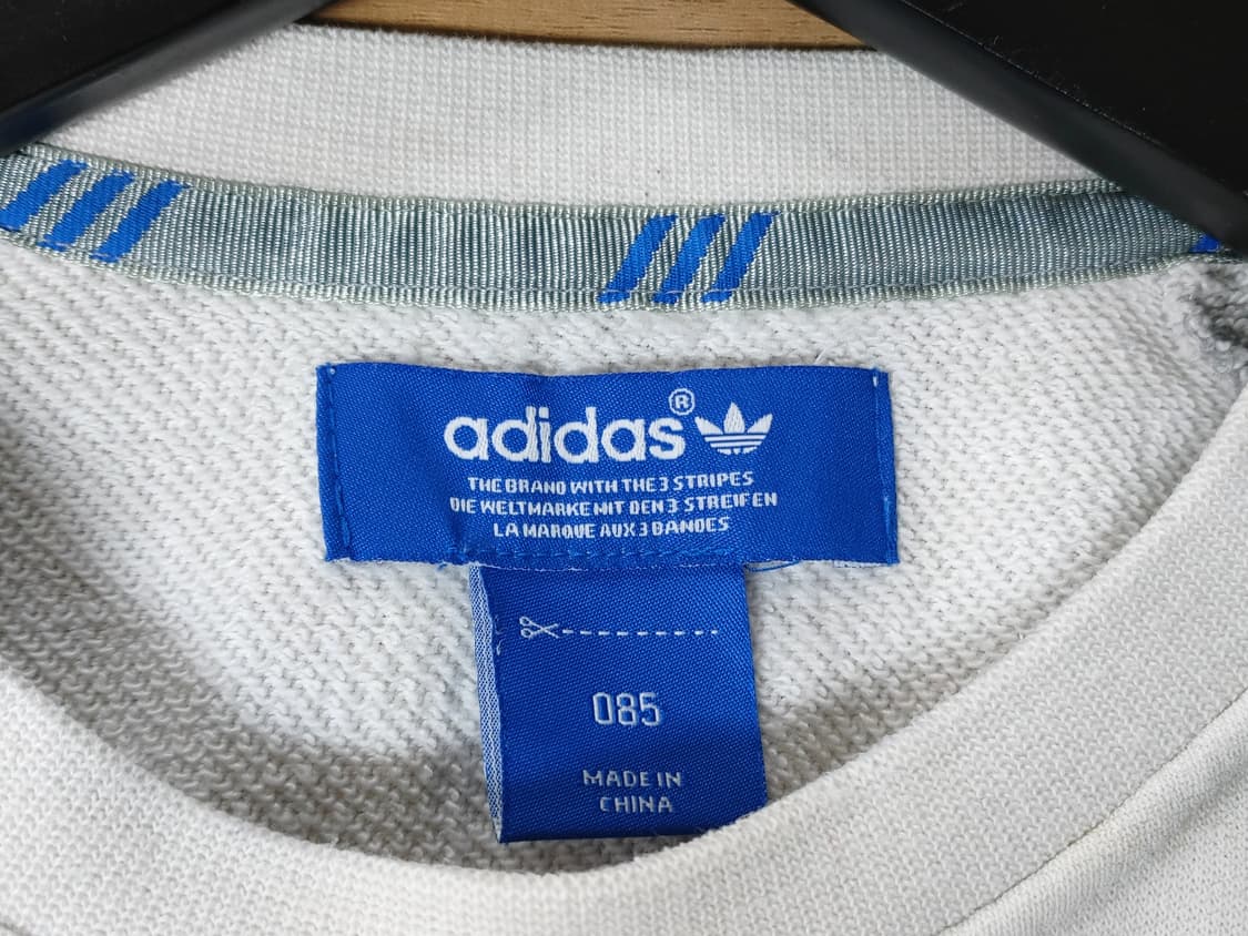 adidas 아디다스 불독 빅프린팅 나그랑스타일 맨투맨 상품이미지5