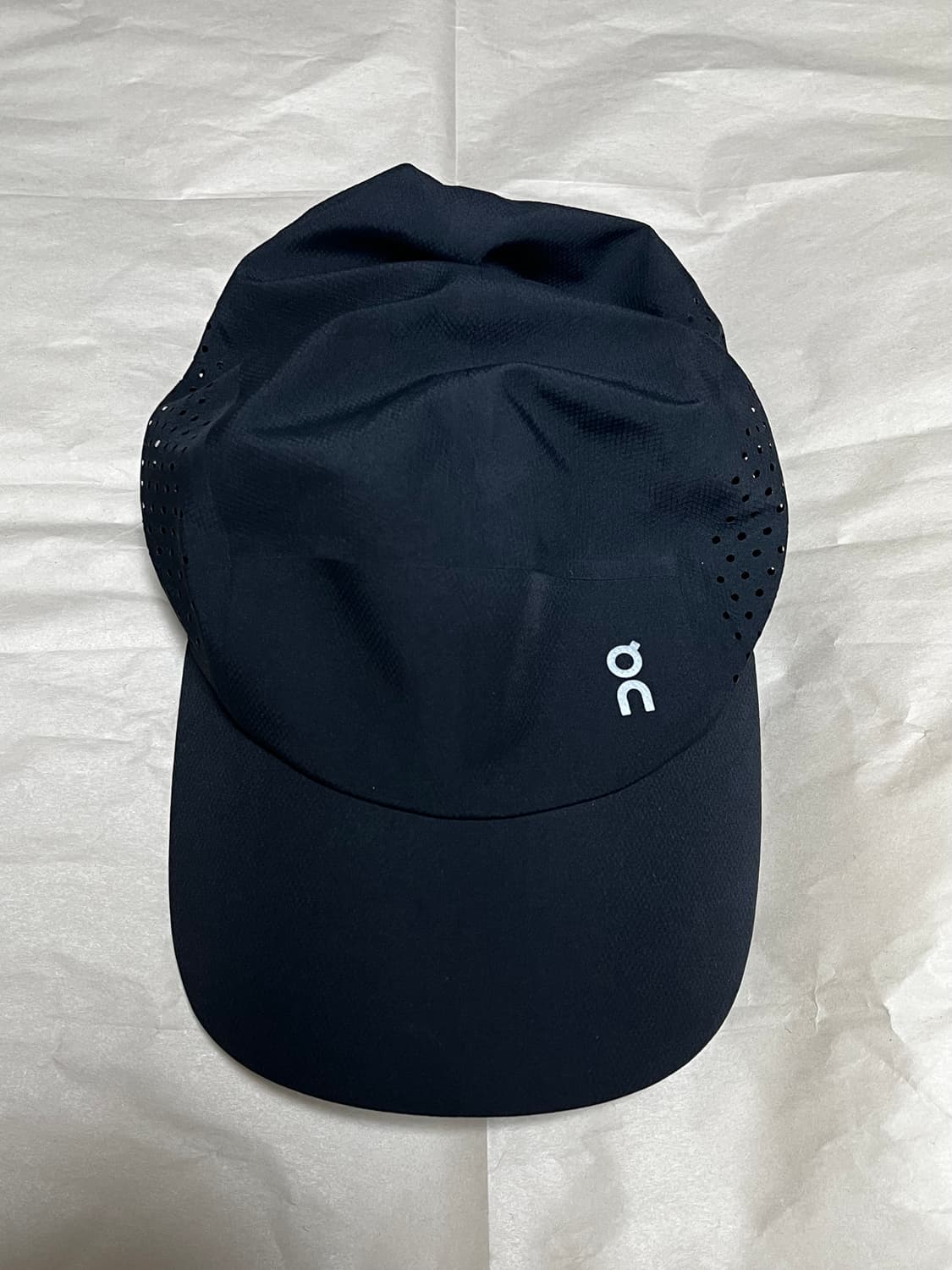 온러닝 라이트웨이트 캡(On lightweight cap) 상품이미지1