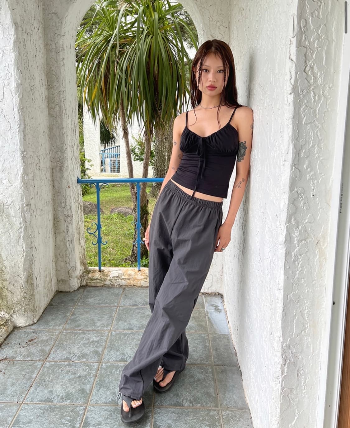 서지수 착용 그레이 트레이닝 팬츠 상품이미지1