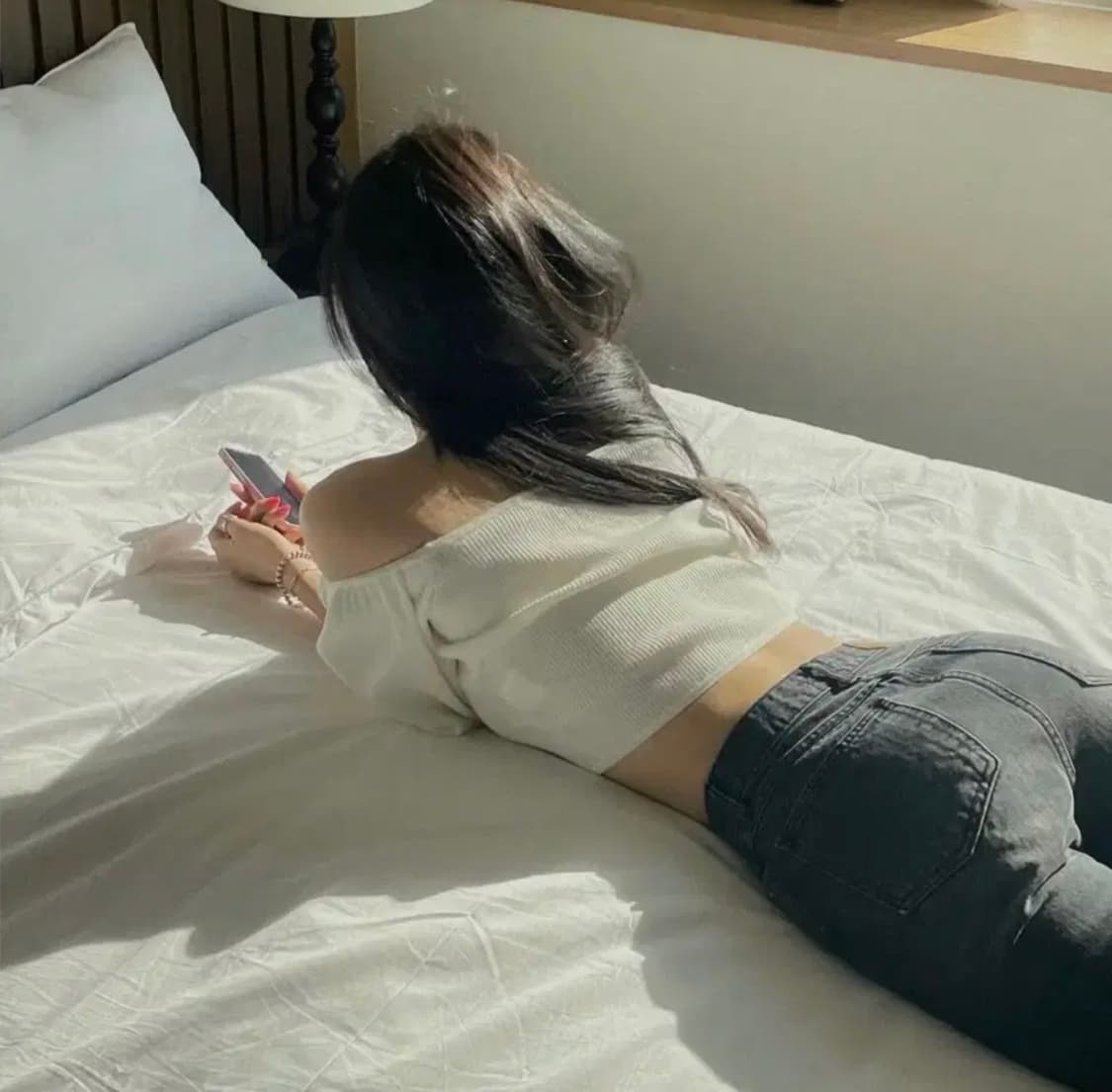 페일제이드 오프숄더 니트  상품이미지3