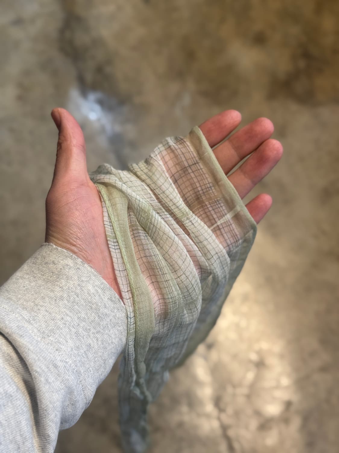 OS ) UMBERTO SALA Checked Short Scarf 상품이미지4