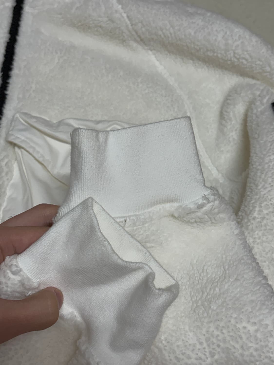 (최상,한정판) 21fw 스톤아일랜드 양털 자켓 L 스톤아일랜드 후리스 상품이미지3