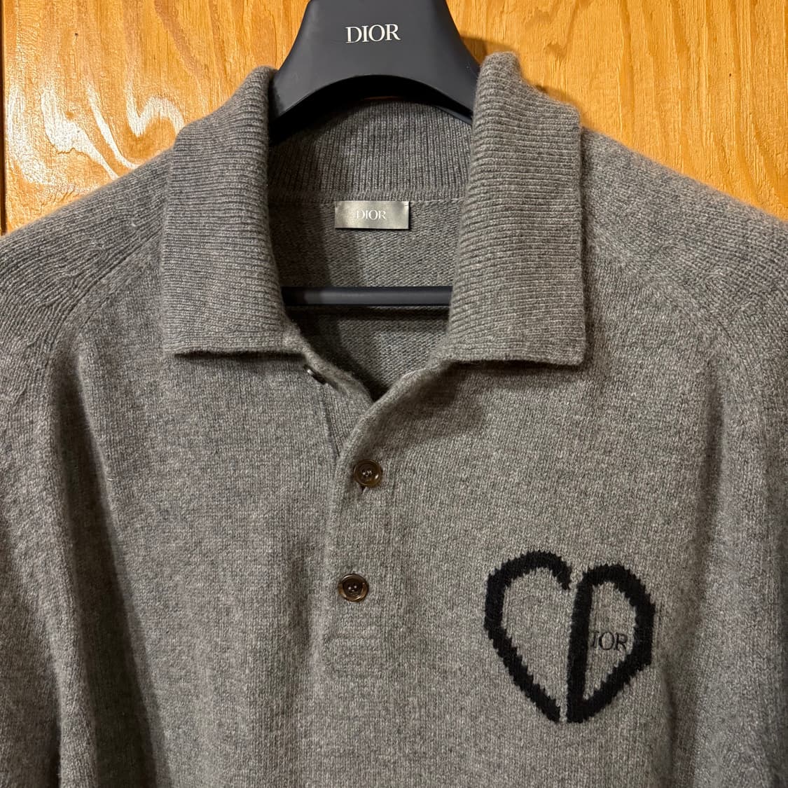 디올 22 F/w CD heart 폴로 니트 셔츠 판매 합니다.  상품이미지2