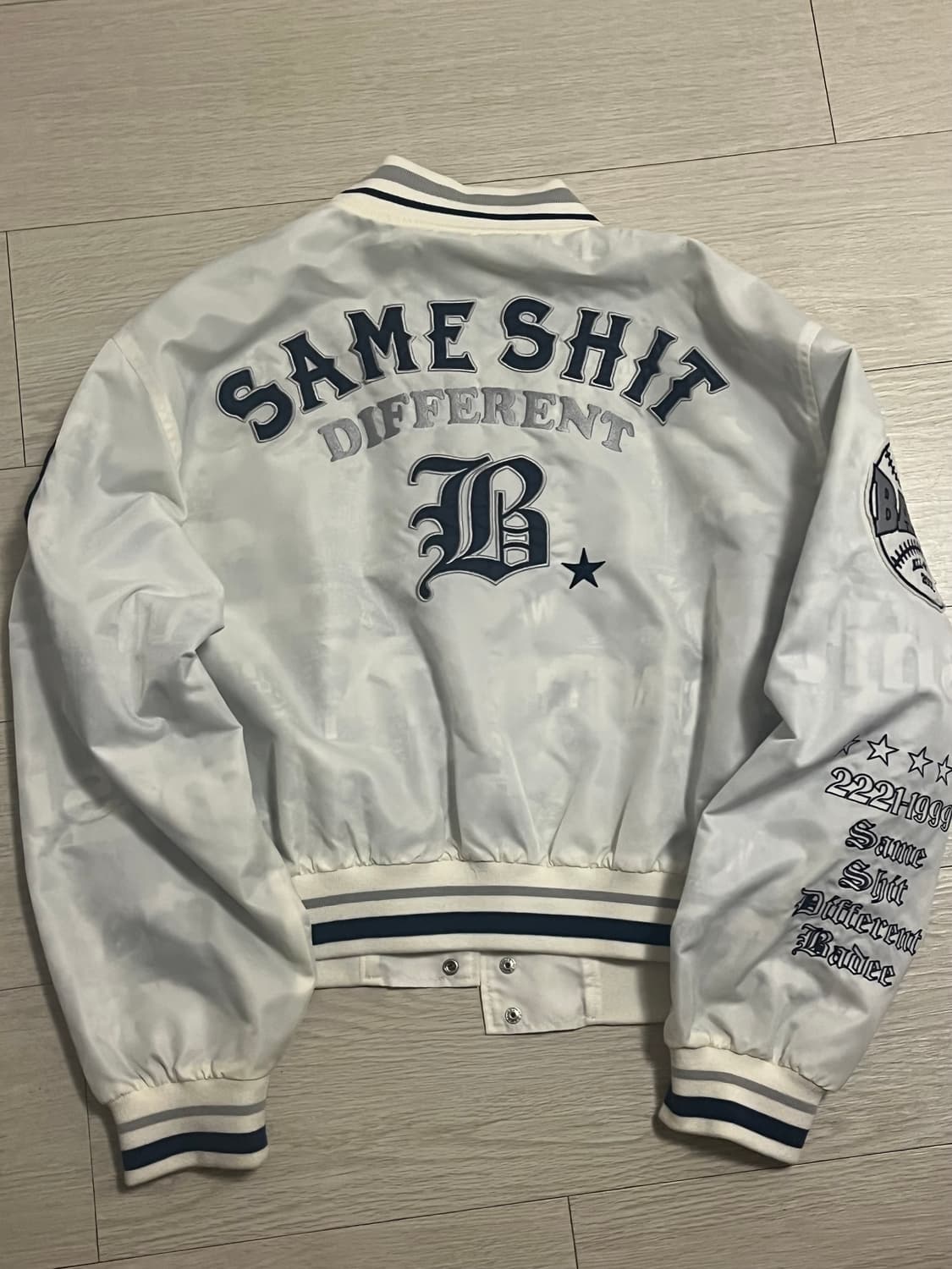 배디 야구점퍼 Varsity Baseball Jacket White 상품이미지7