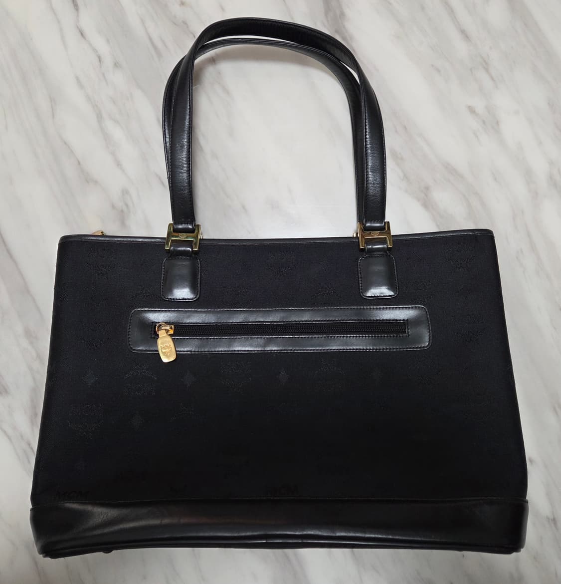 Mcm 블랙 토트백 상품이미지2