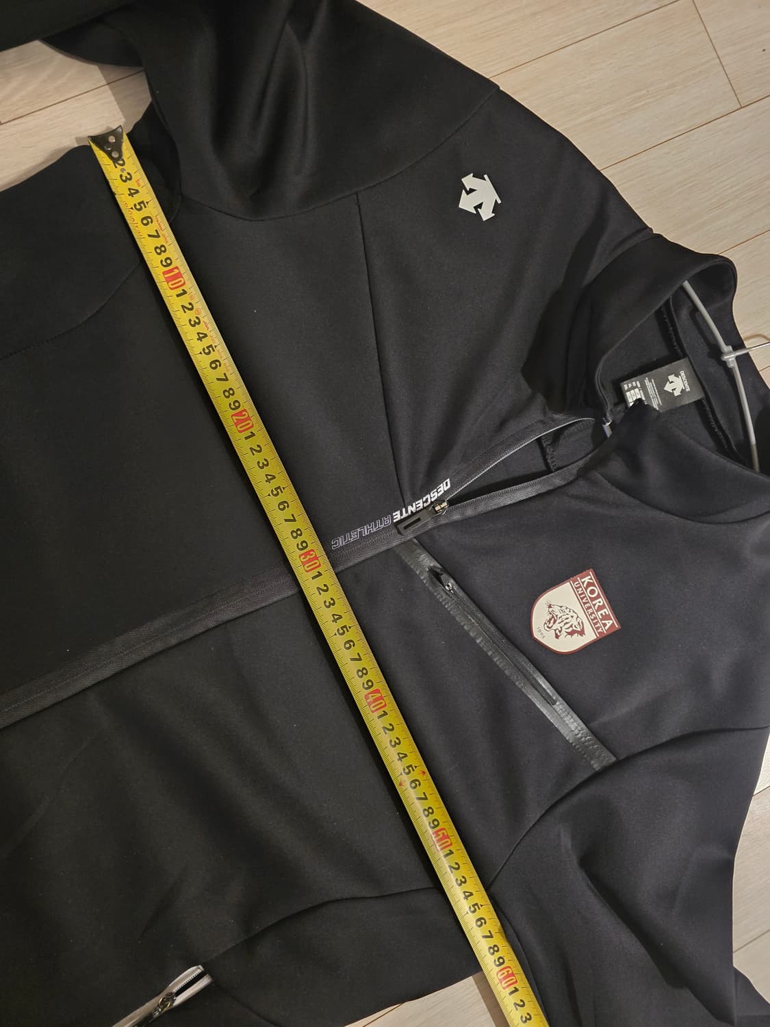 데상트 고려대 트랙탑 110 상품이미지4