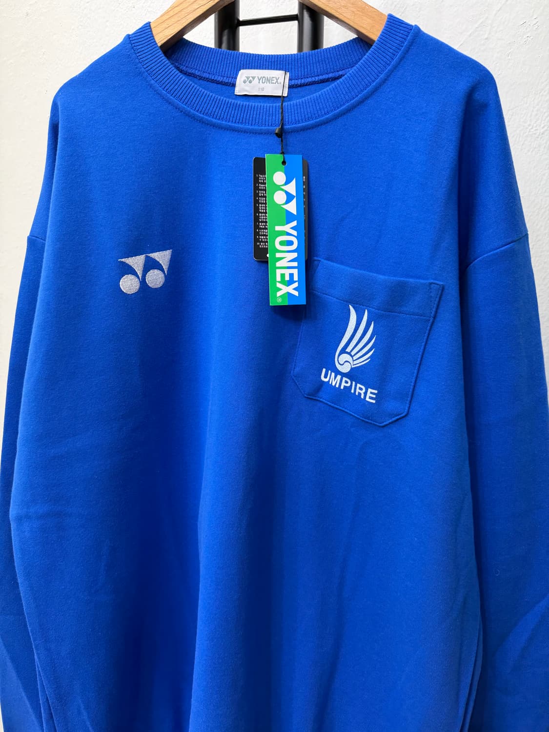 새제품) 요넥스 파랑색 엄파이어 맨투맨 티셔츠 110 상품이미지3
