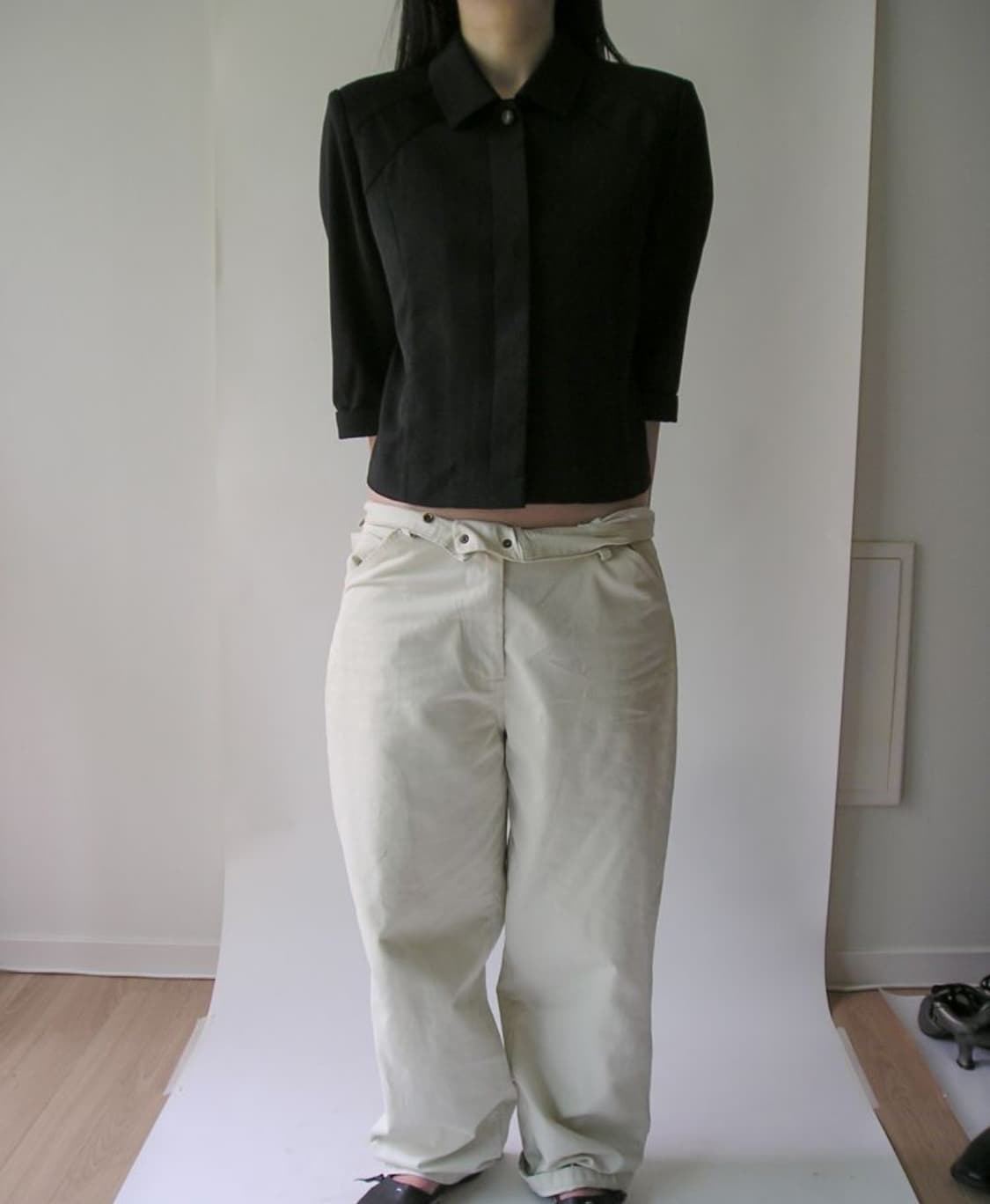 애옹쓰 Eonts Capri Jacket Summer ver- Black 상품이미지2