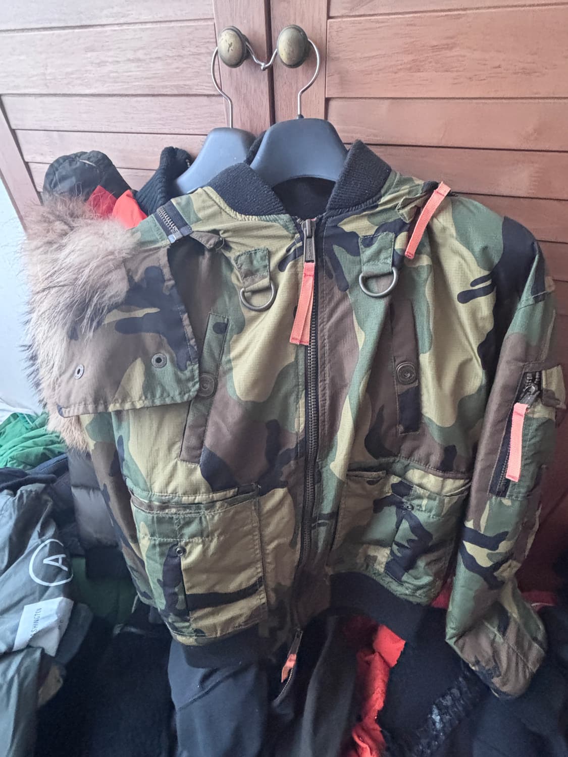 디스퀘어드 카모 라쿤퍼패딩 리미티드 48 상품이미지2