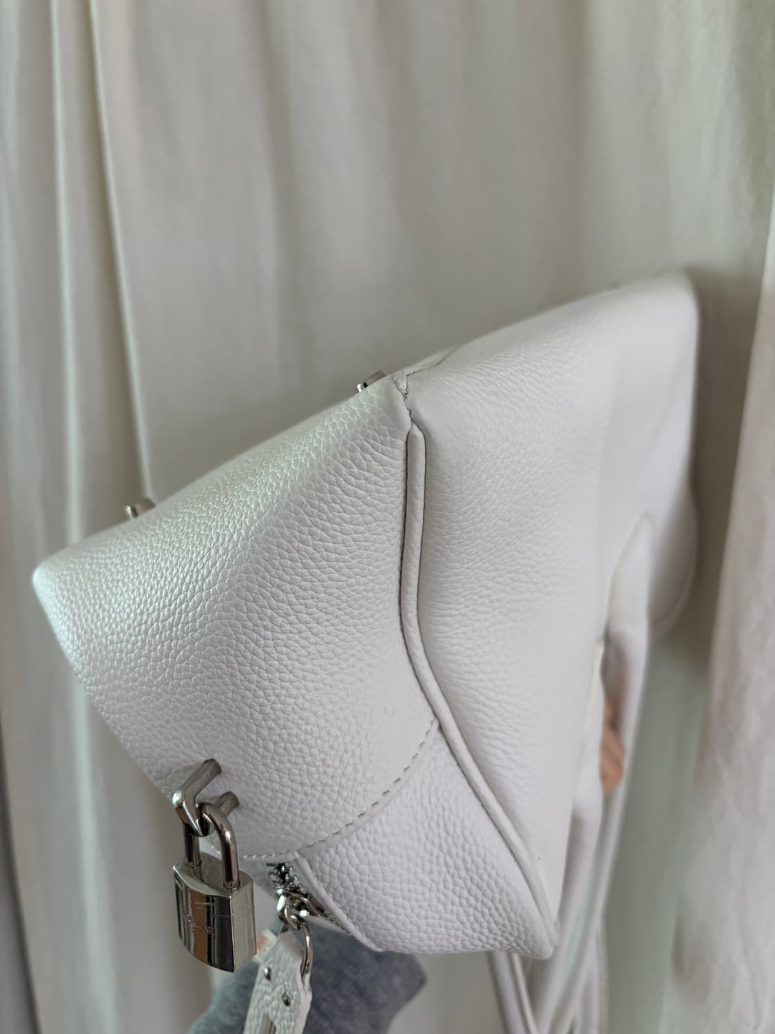 누아르나인 피츠백 화이트 상품이미지9