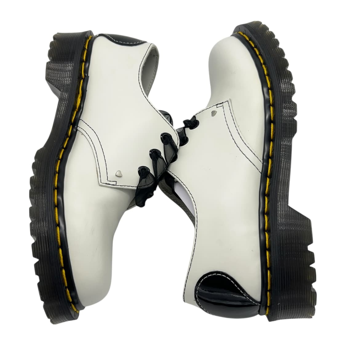 230 닥터마틴 1461 하트 스무스 화이트 (UK4) 상품이미지3