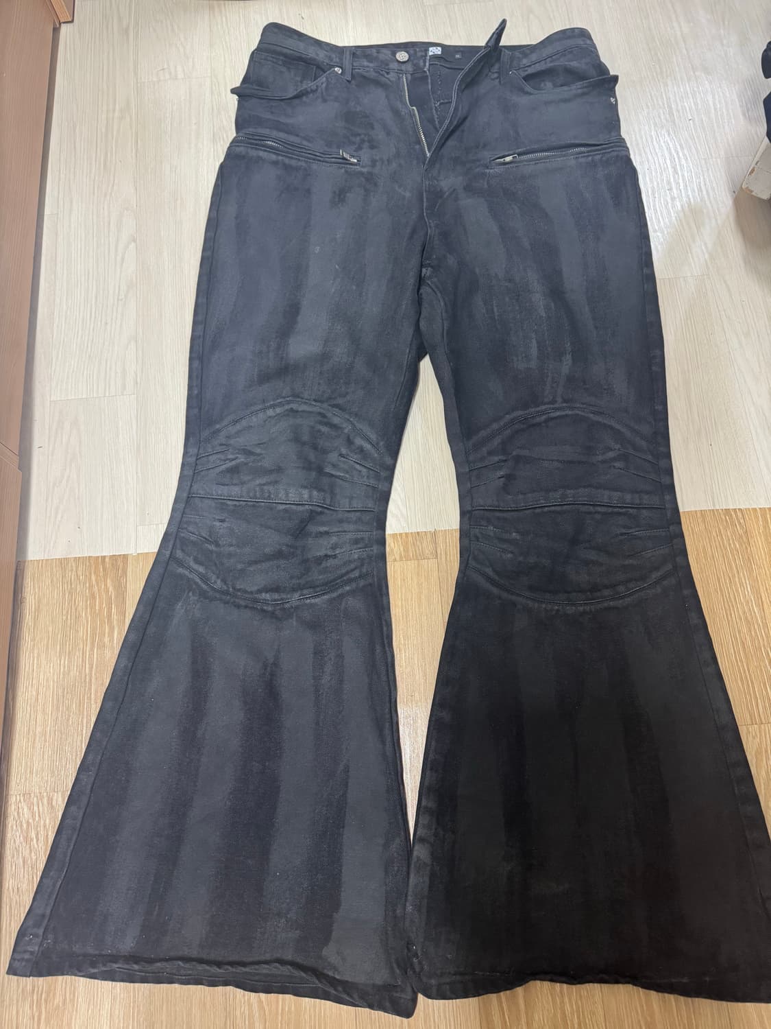 선데이 오프클럽 플레어 왁스 데님팬츠 상품이미지1