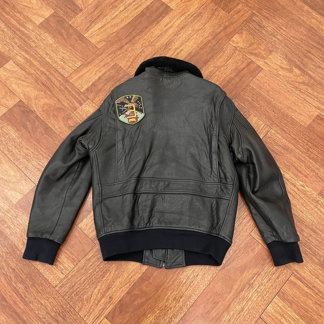 언코일 레더 g-1 자켓 상품이미지4