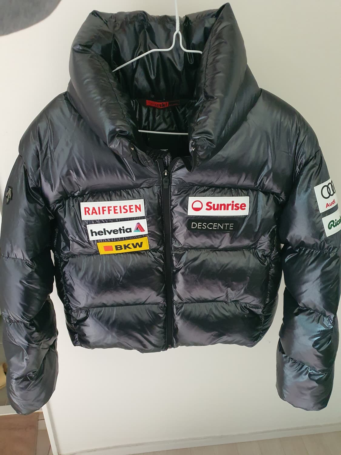 데상트 여성 숏패딩 상품이미지2