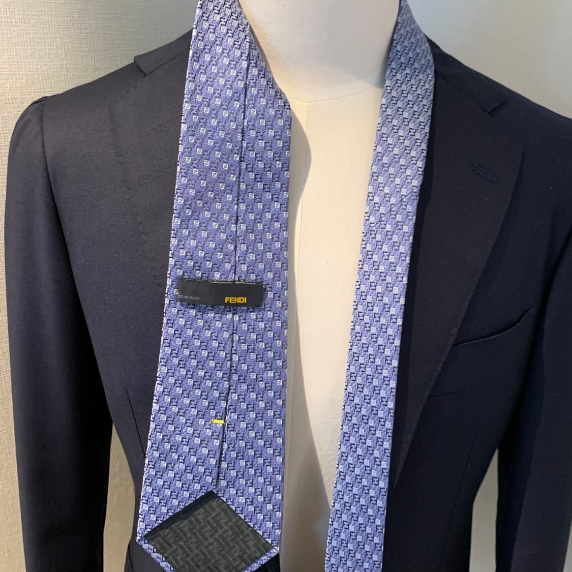 펜디(FENDI) 신형 FF모노그램 명품넥타이 이태리 100실크 최상급 상품이미지2