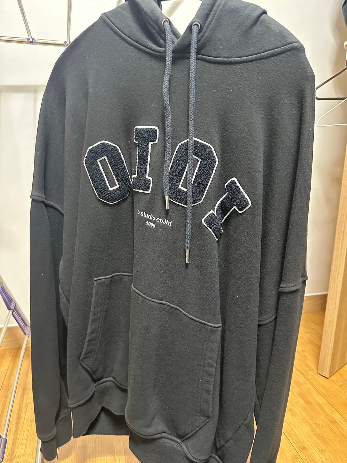 OIOI 오아이오아이 후드티 블랙 XL 상품이미지1