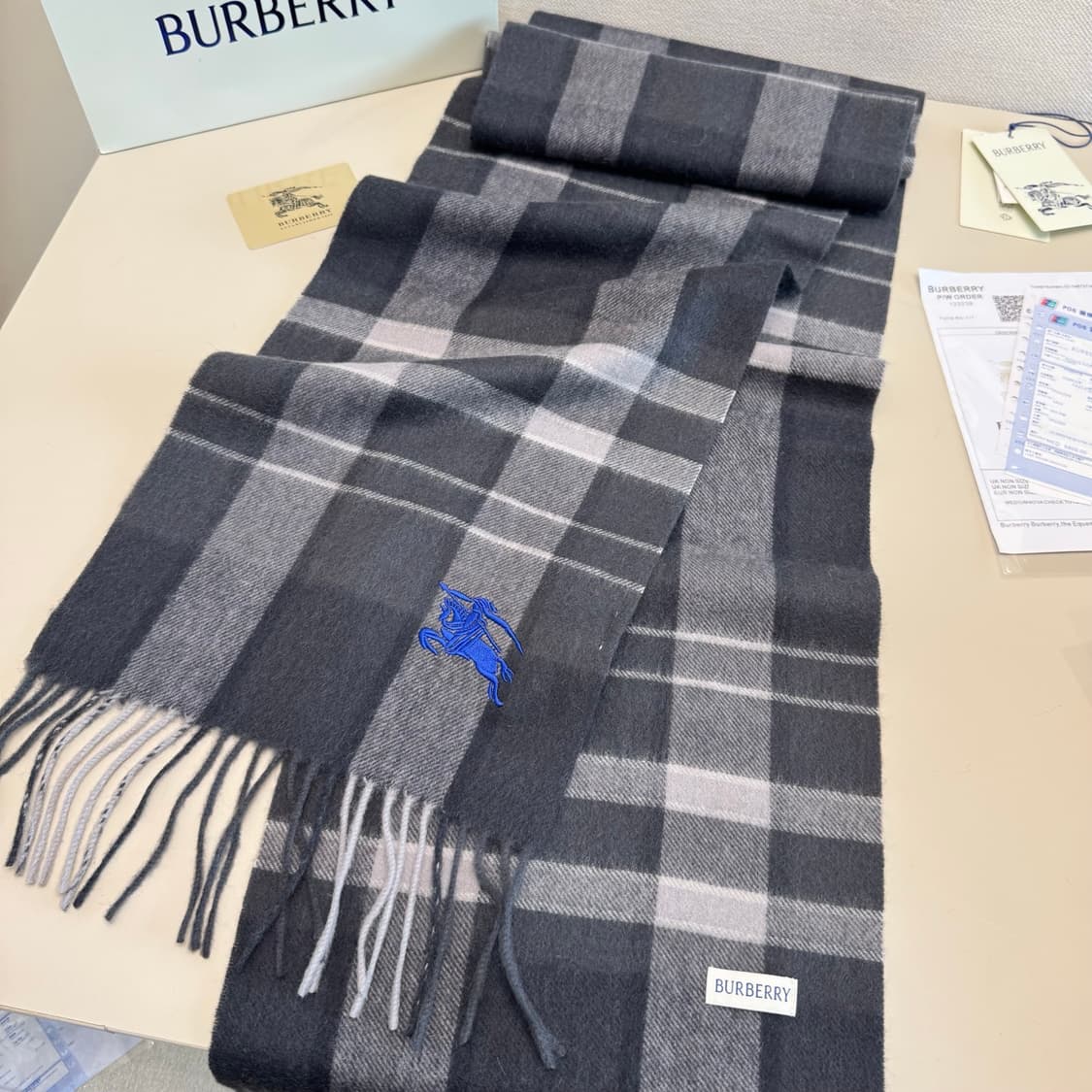 버버리 리버서블 스카프 100% 램스울
 상품이미지2