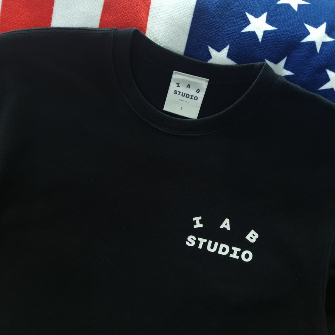 IAB STUDIO 아이앱 스튜디오 반팔 티셔츠 블랙 상품이미지4