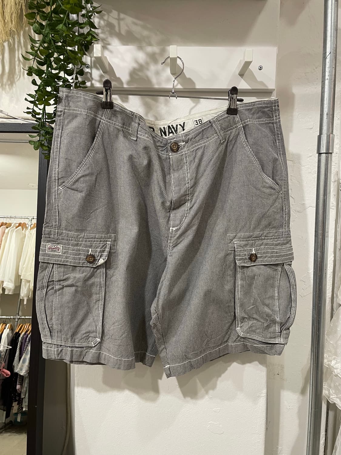 OLD NAVY Stripe bermuda pants 상품이미지6