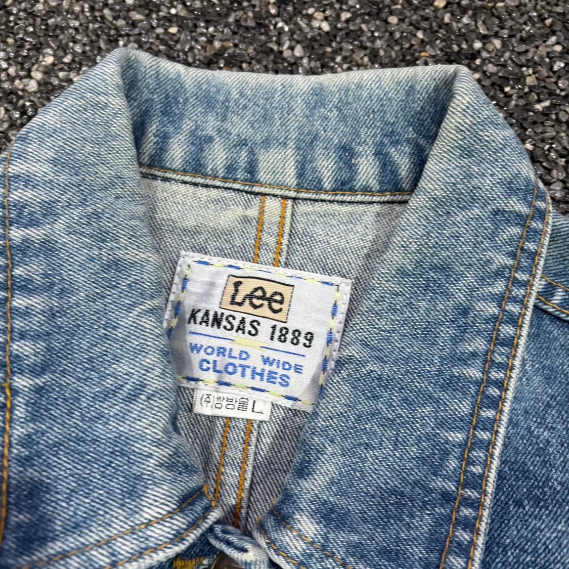 Lee 00s 플라워 데님 트러커 자켓 상품이미지4