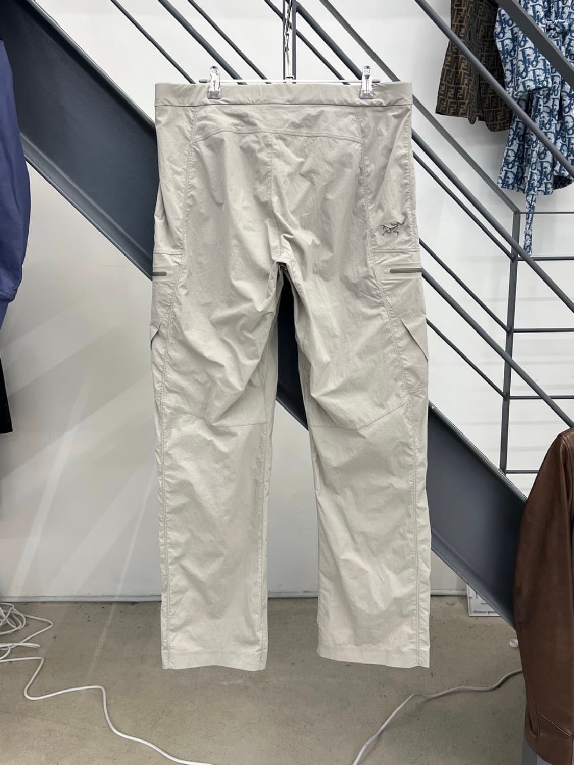 아크테릭스 팰리세이드 팬츠 라이트 그레이 / 34 상품이미지3