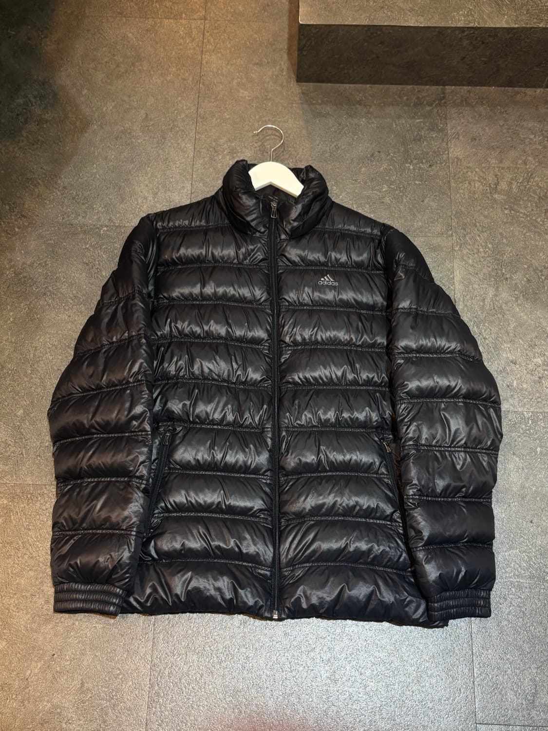 아디다스 올드스쿨 구스다운 경량패딩 105사이즈 상품이미지2