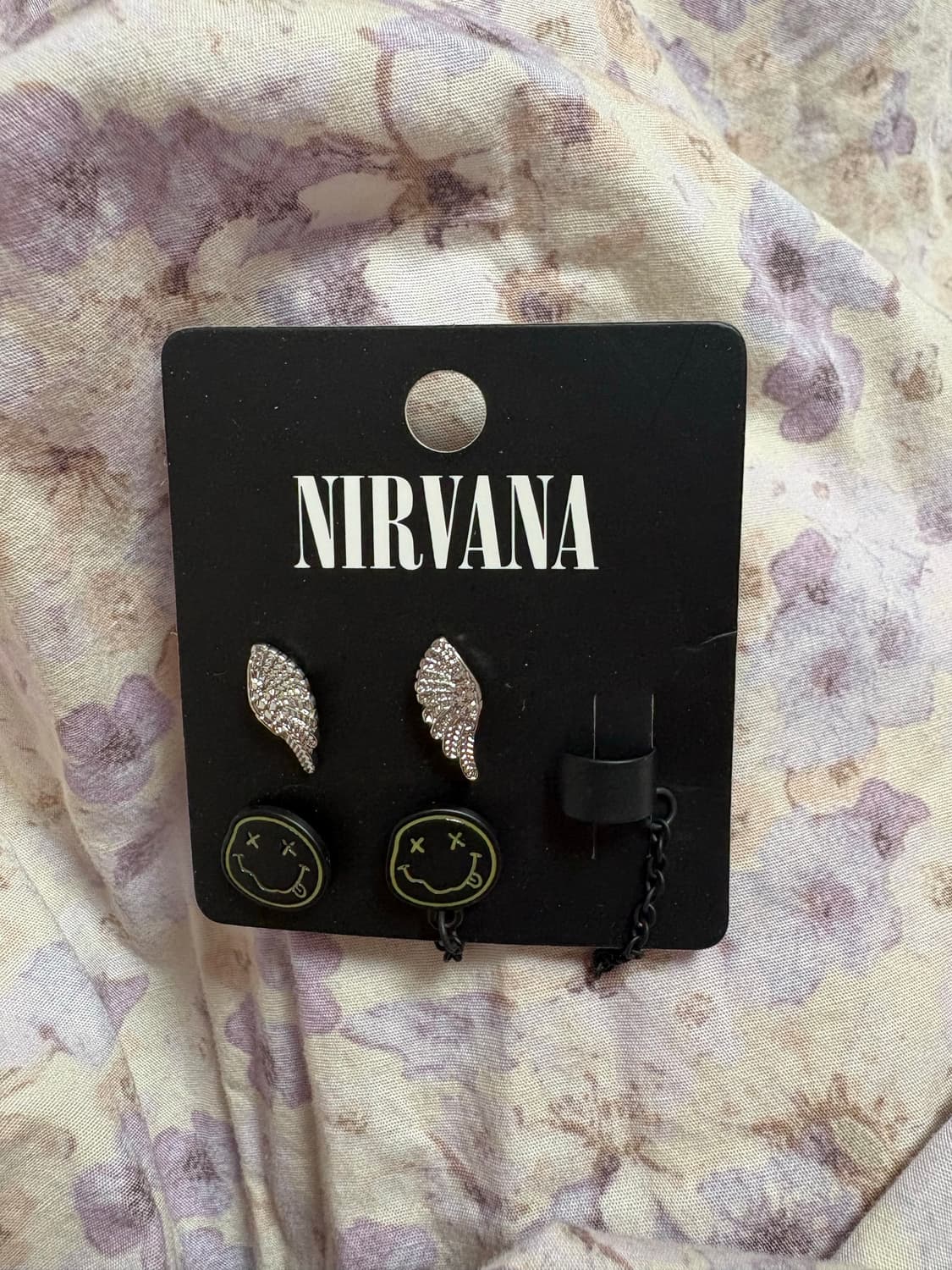 (새상품) 핫토픽 너바나 Nirvana 귀걸이 + 이어커프 세트 상품이미지1