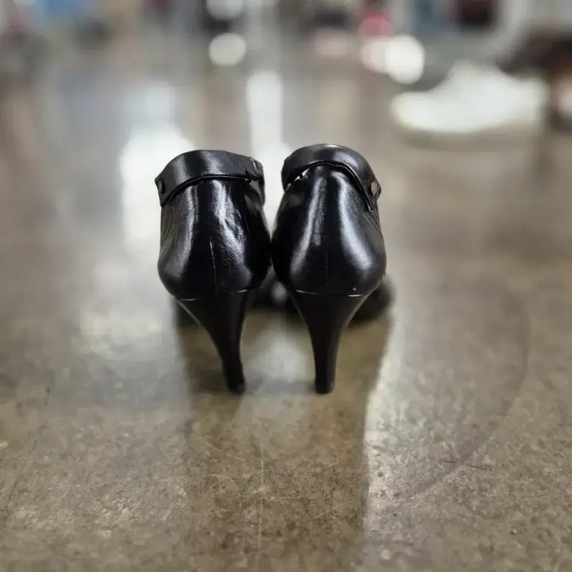 DKNY 블랙 힐 240 상품이미지4