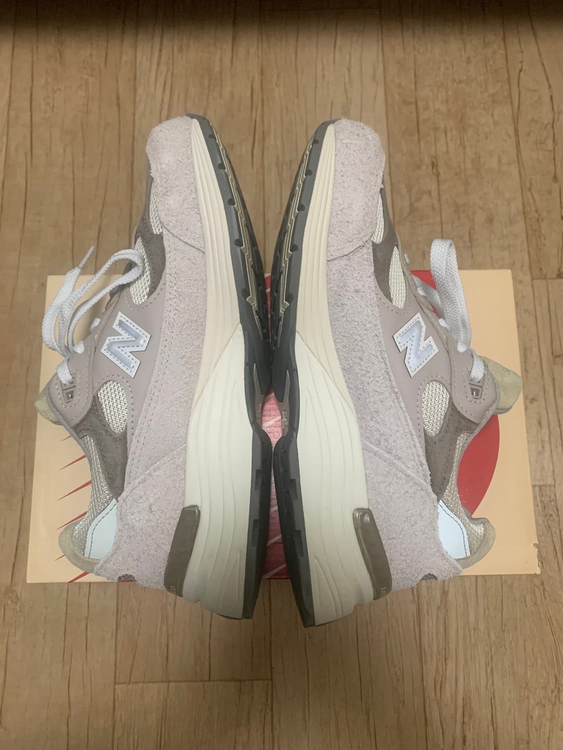 [265] 뉴발란스 992 메이드 인 USA 문락 머쉬룸 상품이미지7