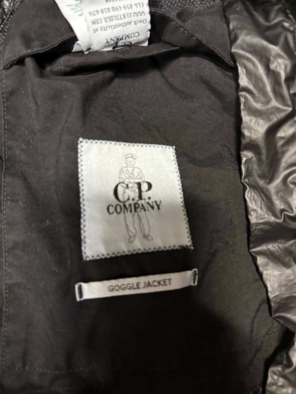 cp컴퍼니 레더 바람막이 자켓 50사이즈 상품이미지7