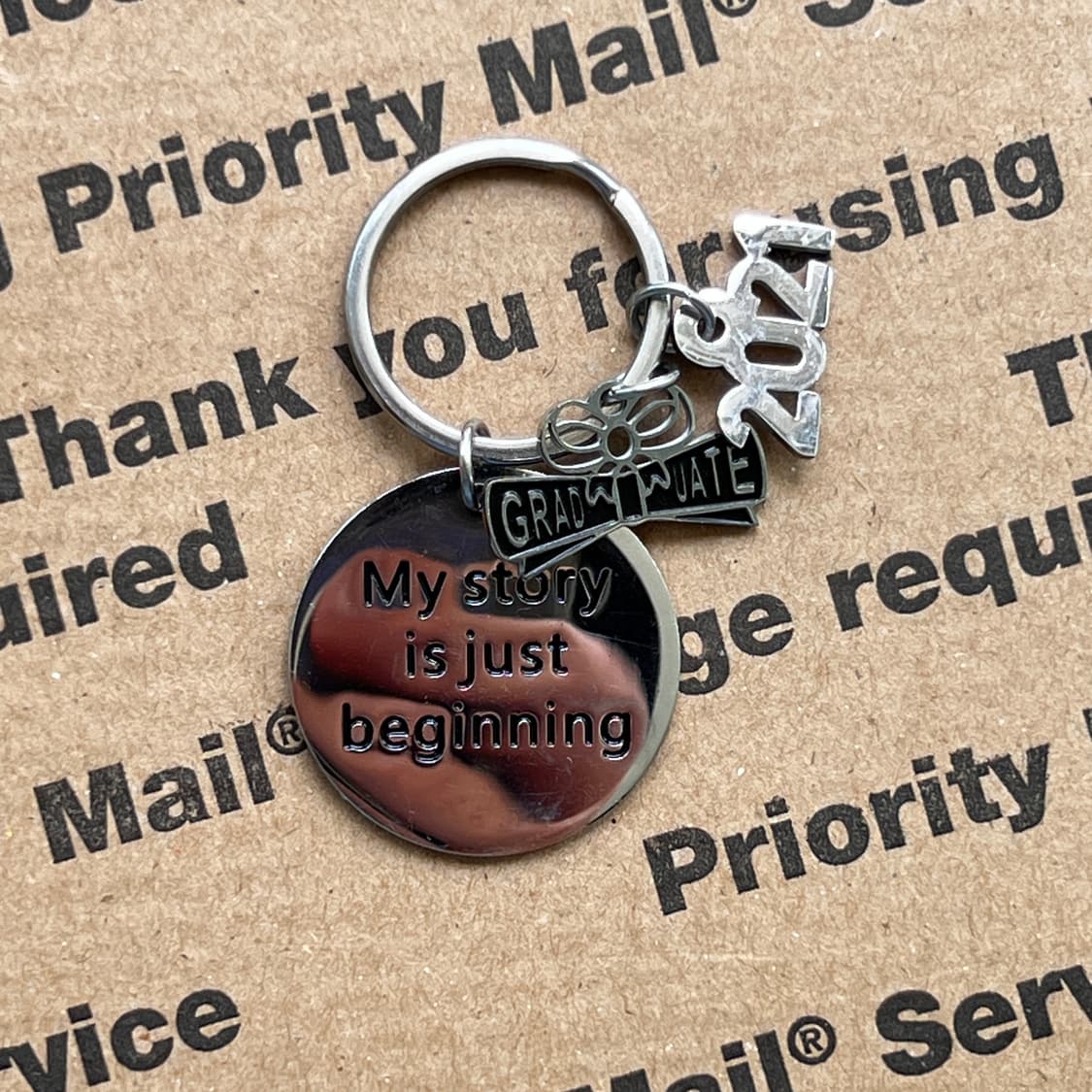 vtg Graduate Charm Keyring 상품이미지1
