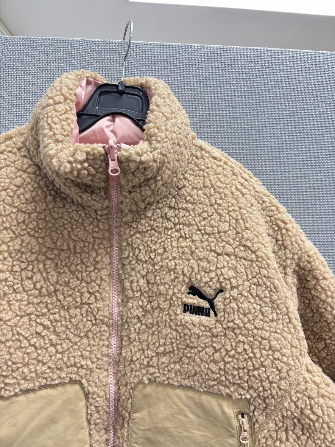 퓨마 리버시블 우먼 패딩점퍼 상품이미지3