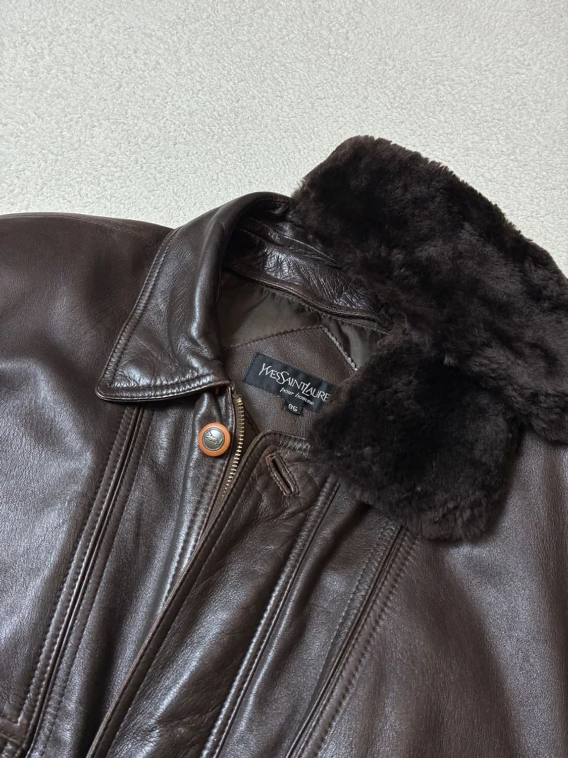 입생로랑 YSL 90's og A-2 양가죽 자켓 PN7716 상품이미지3