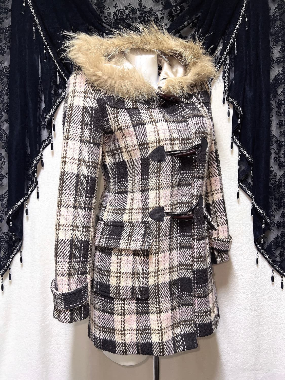 세실맥비 딸초 라떼갸루 로맨틱 로걀 하치 핀터깔 후드퍼 체크 떡볶이코트 상품이미지4