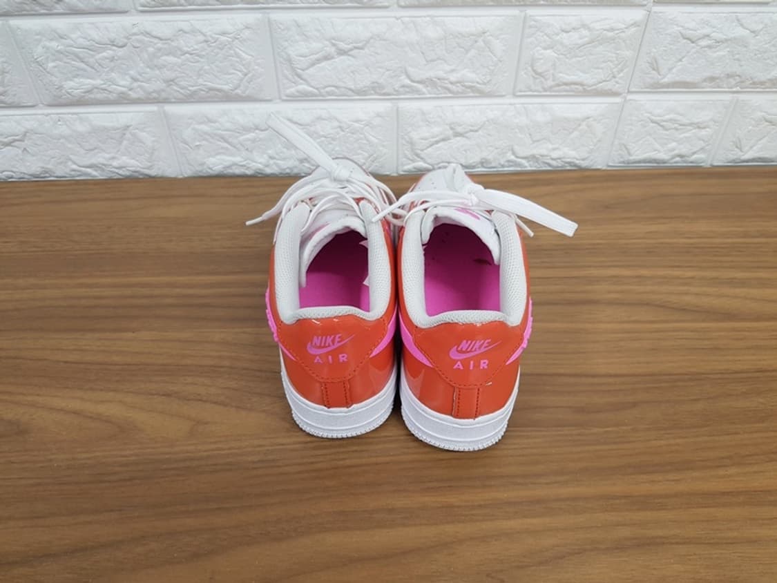 나이키 에어포스1 LV8 운동화 230 (기념 한정판 스니커즈) 상품이미지4