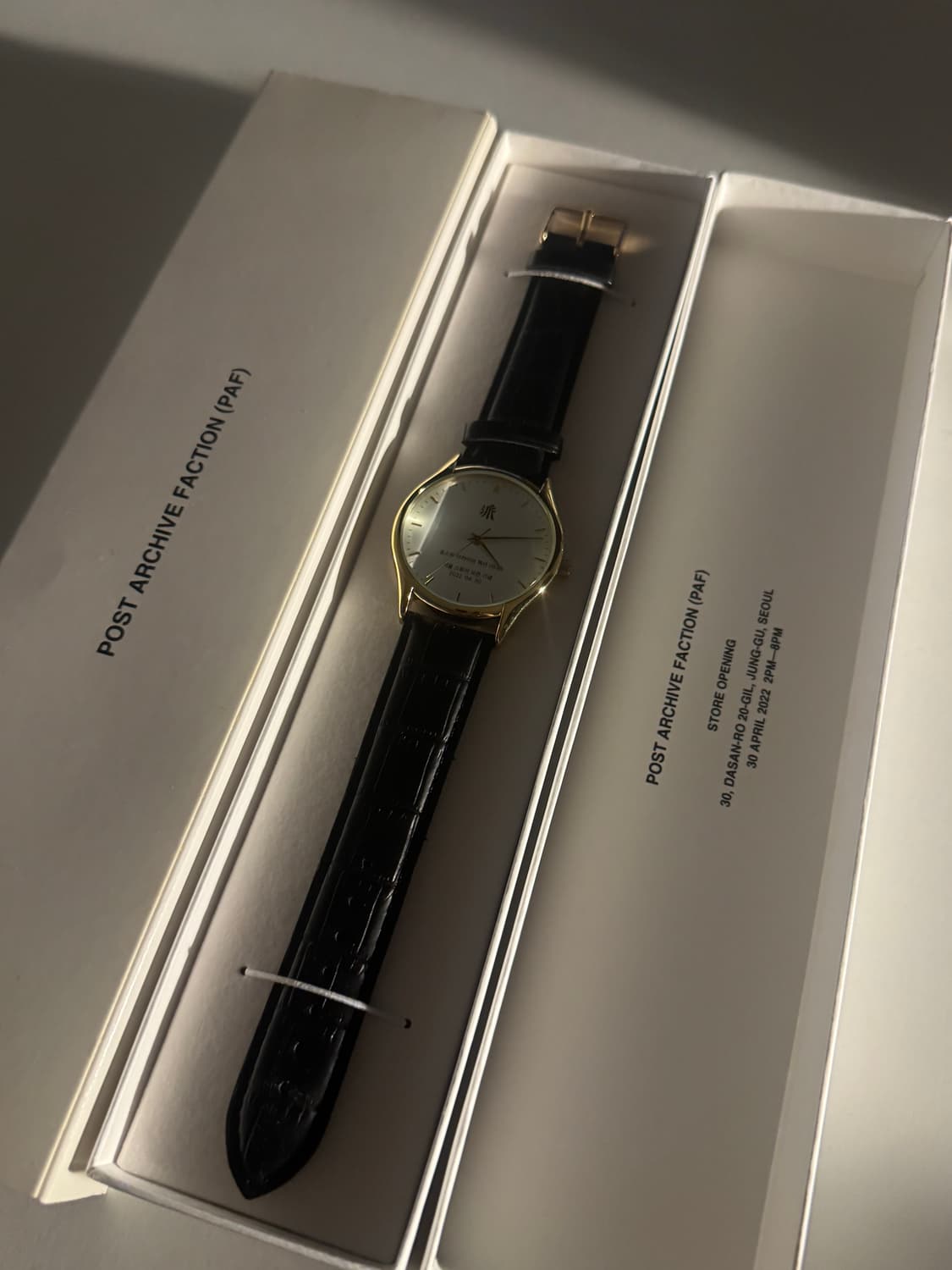 포스트아카이브픽션 PAF 오픈 기념 시계 상품이미지3
