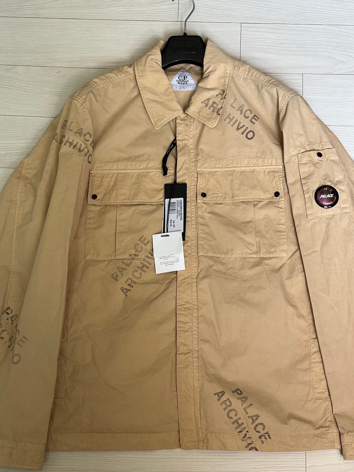 Cp컴퍼니 x 팔라스 콜라보 자켓 25ss XL(105-110) 상품이미지3