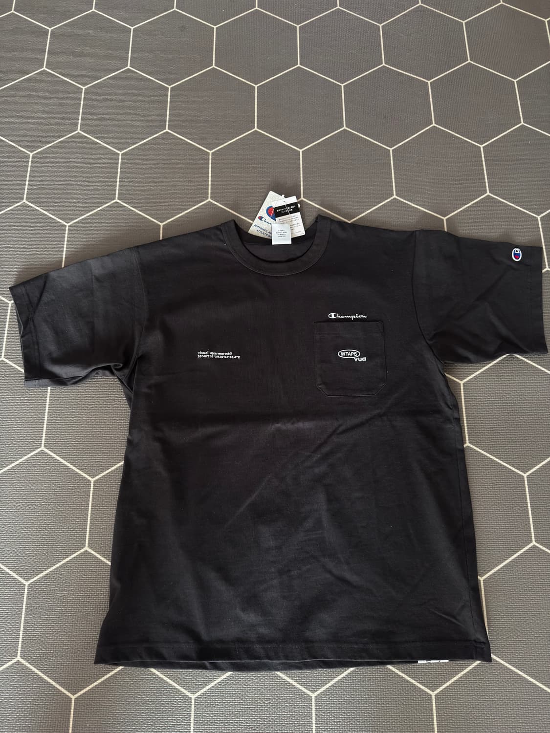 26시즌 더블탭스 x 챔피온 반팔 라지 상품이미지1