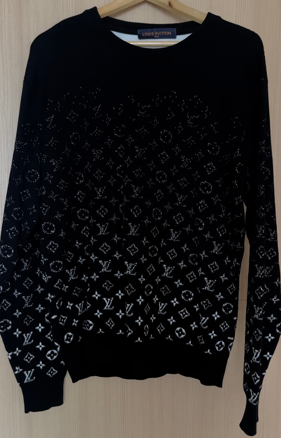 Louis Vuitton (루이비통) 1A8FM1 모노그램 크루넥 상품이미지2