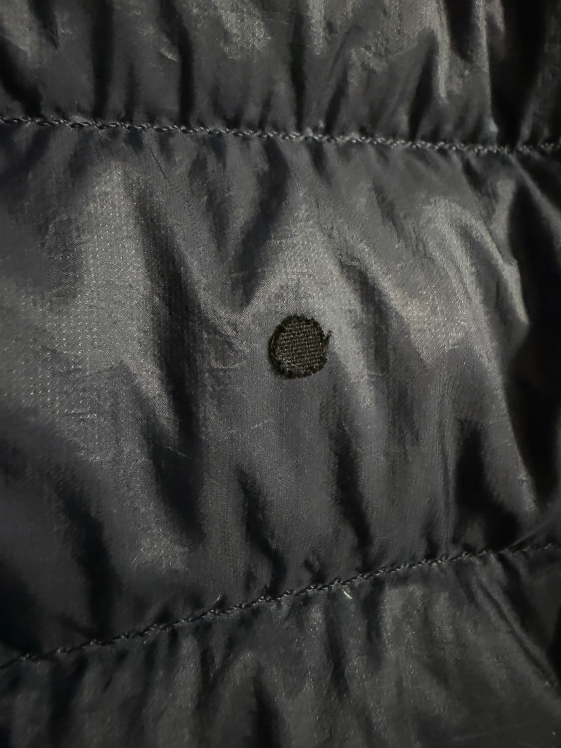 스톤아일랜드 가먼트 다이드 마이크로얀 다운 경량패딩 네이비 M사이즈 상품이미지7