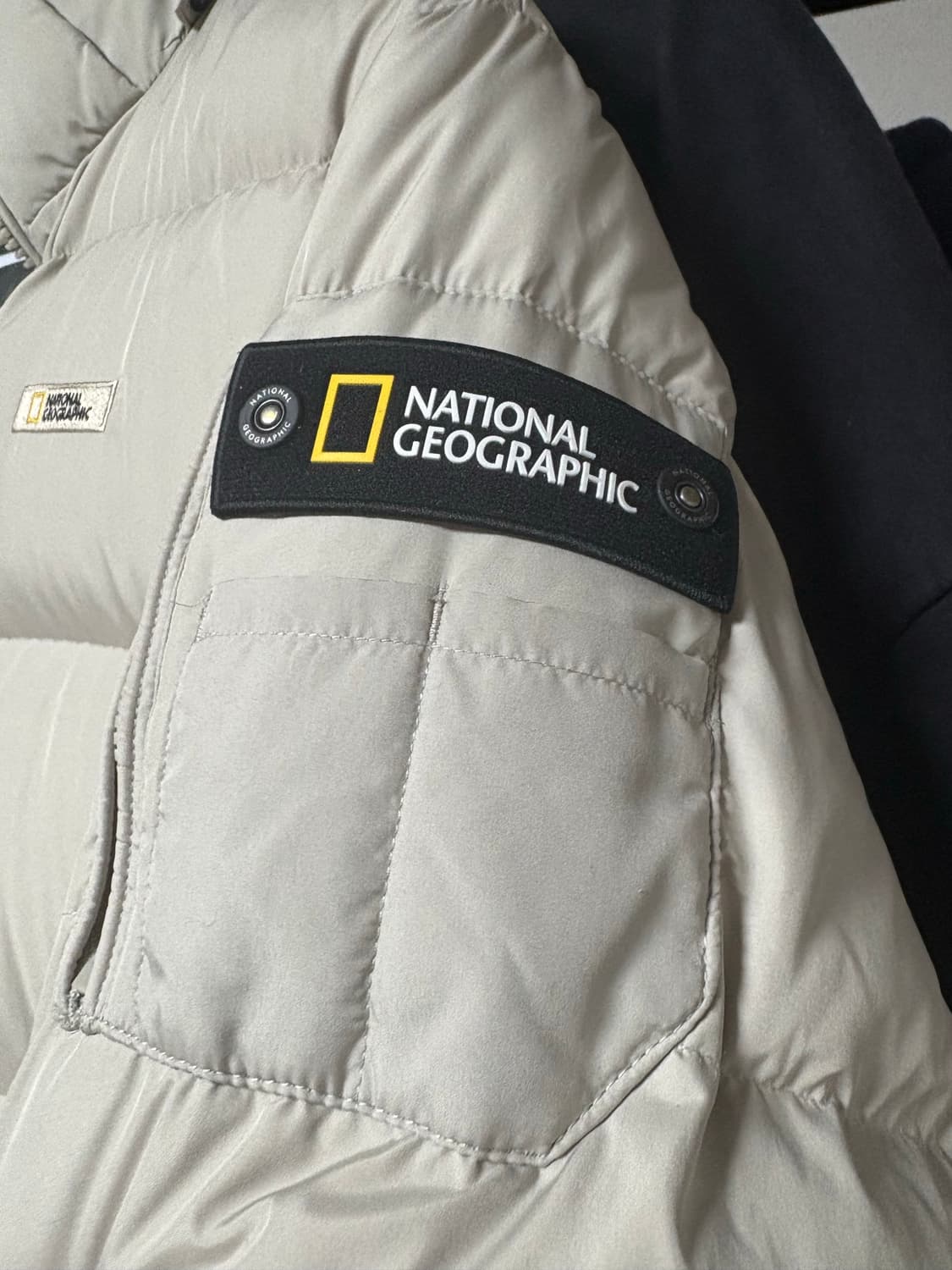 네셔널지오그래픽 숏패딩 판매 상품이미지2
