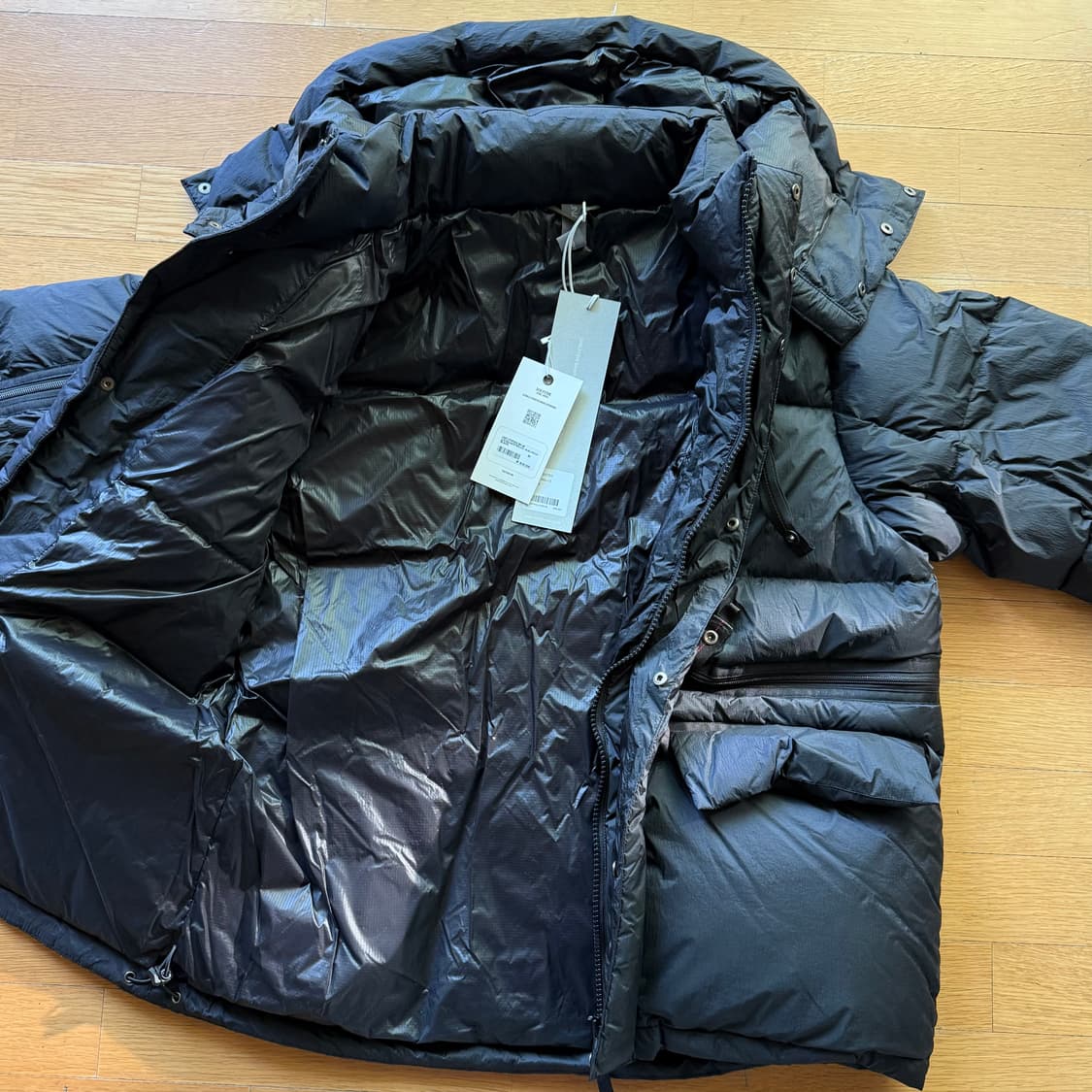 언어펙티드 쉘터 구스다운 패딩 블랙 새제품 M 상품이미지5