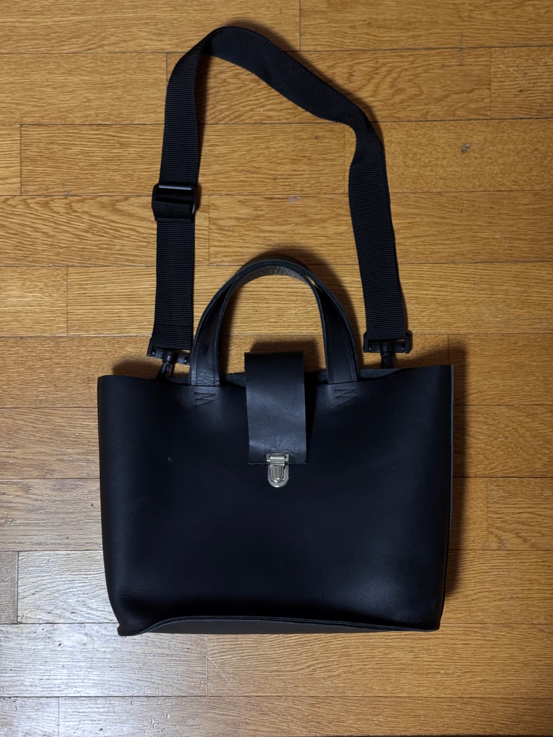 카미엘 포트젠스 레더백 블랙 상품이미지1