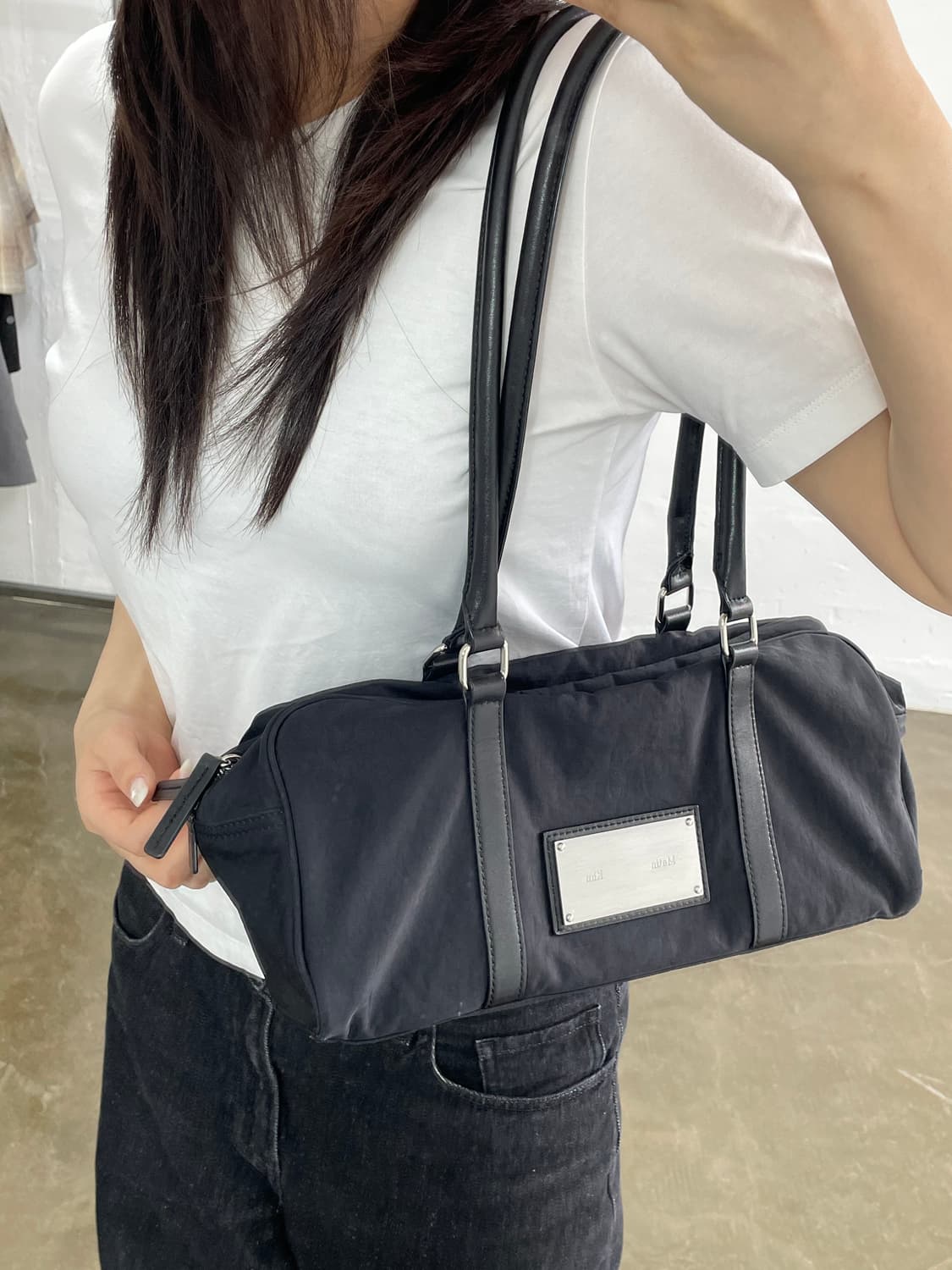 마뗑킴 블랙 숄더백 상품이미지3
