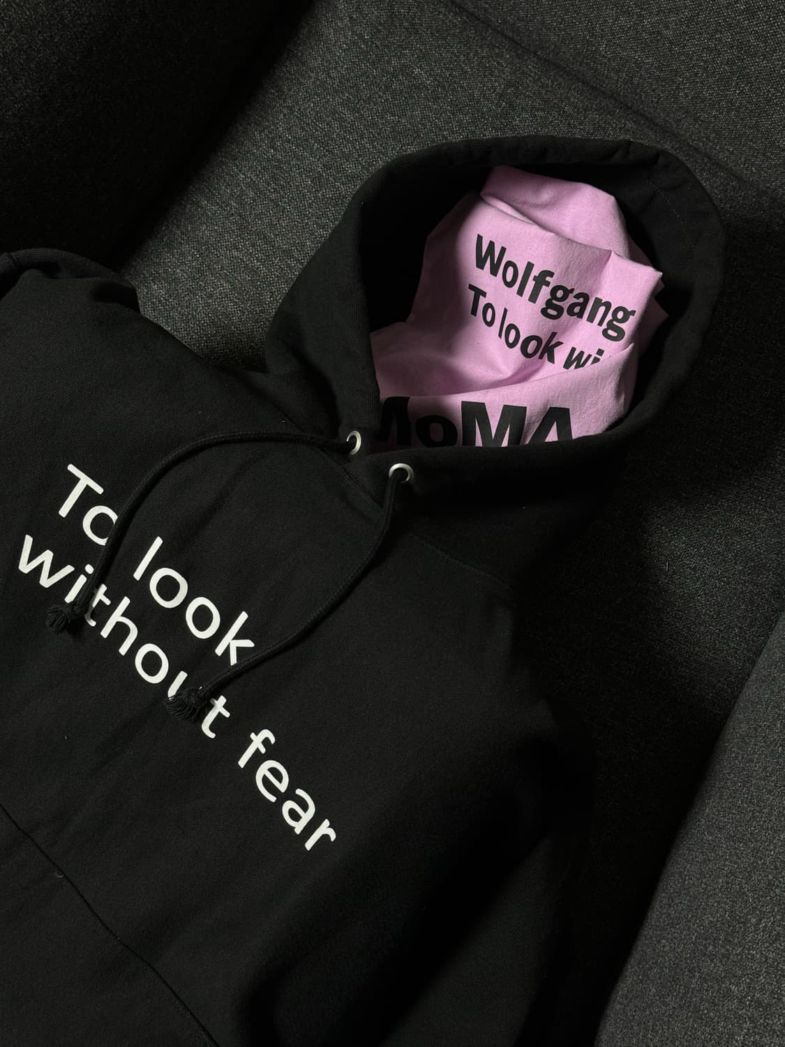 Wolfgang Tillmans MOMA Hoodie 상품이미지1