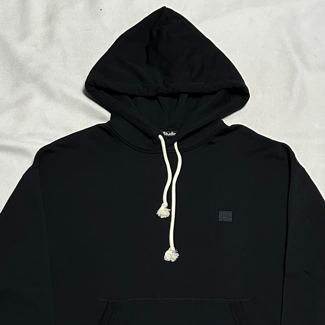 L 아크네 스튜디오 페이스 로고 블랙 후드티 상품이미지1